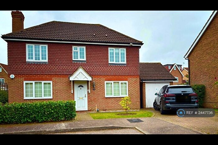 3 Bedroom Detached House To Rent In Rushton Grove, Harlow, CM17