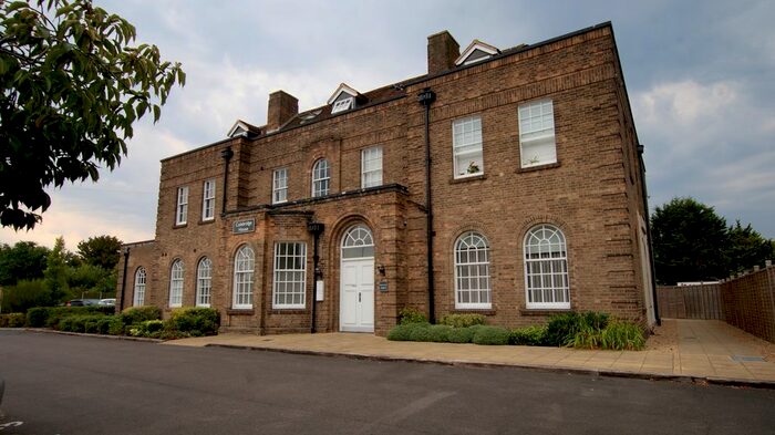 1 Bedroom Flat To Rent In Cheltenham Road, Longlevens, Gloucester, GL2