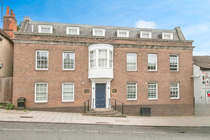 1 Bedroom Flat For Sale In North Hill, Colchester, CO1