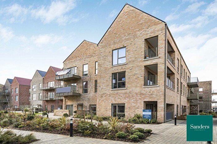 2 Bedroom Flat To Rent In Bragg Way, Cambridge, Cambridgeshire, CB5