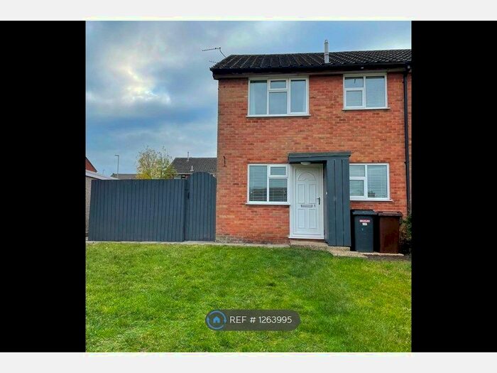 1 Bedroom Semi-Detached House To Rent In Kestrel Road, Melton Mowbray LE13