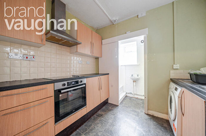 1 Bedroom Flat To Rent In Elm Grove, Brighton, East Sussex, BN2
