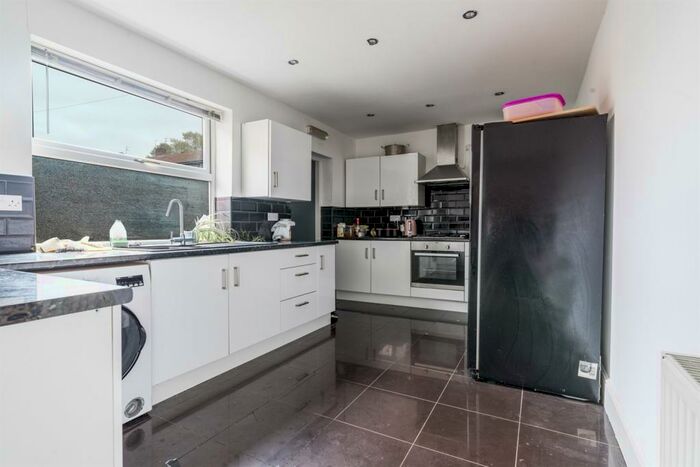 2 Bedroom Property To Rent In Cheltenham Terrace, Newcastle Upon Tyne, NE6