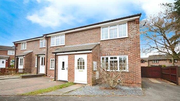 2 Bedroom Terraced House To Rent In Crofton Close, Bracknell, RG12