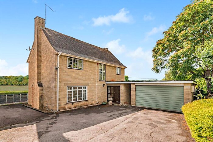 4 Bedroom Detached House For Sale In Baunton Near Cirencester., GL7
