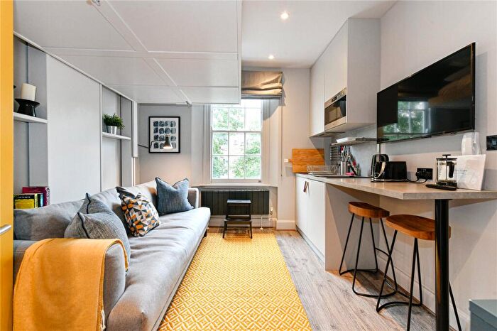 Studio To Rent In Oakley Square, Camden, NW1