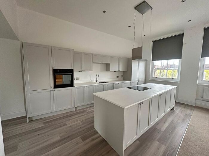 2 Bedroom Flat To Rent In St. Marys Gate, Derby, DE1