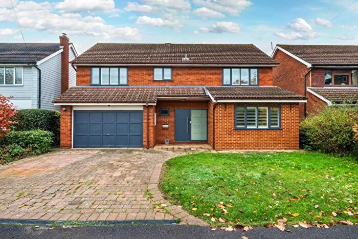 4 Bedroom Detached House For Sale In Straight Road, Old Windsor, Windsor, SL4