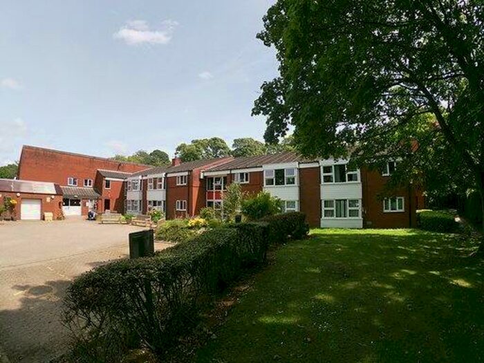 1 Bedroom Flat To Rent In Ravensthorpe, Chorley, Lancashire, PR7