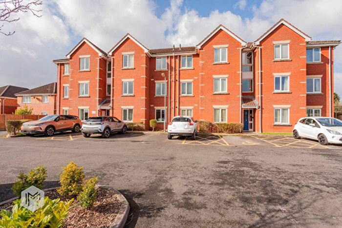 2 Bedroom Flat For Sale In Pear Tree Place, Farnworth, Bolton, Greater Manchester, BL4