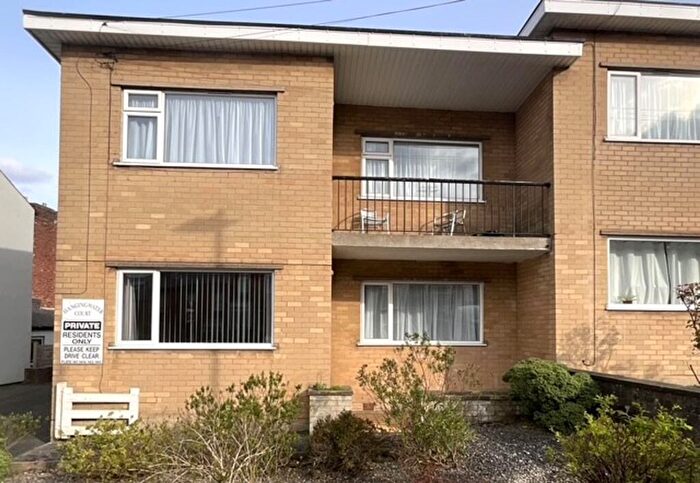 2 Bedroom Flat To Rent In Hangingwater Road, Sheffield, S11