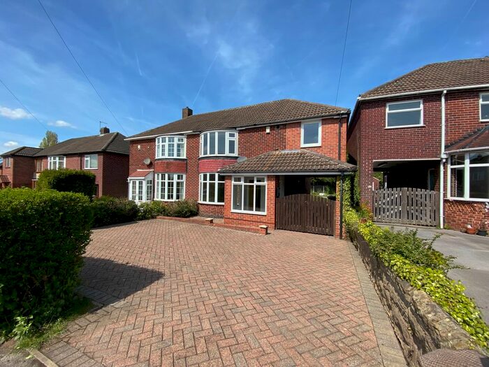 4 Bedroom Semi-Detached House To Rent In Sheep Cote Road, Brecks, S60