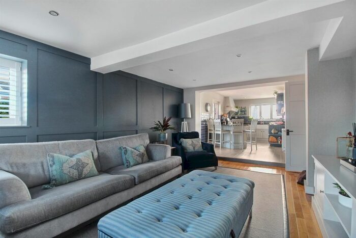 4 Bedroom Detached House For Sale In Hastingwood Road, Hastingwood, Harlow, CM17