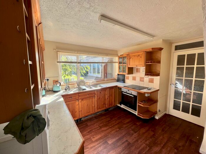 3 Bedroom House To Rent In Knowland Grove, Norwich, NR5