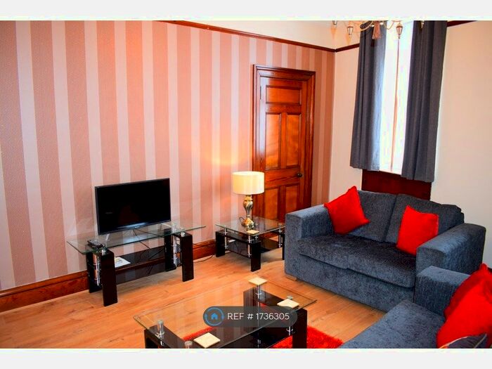 3 Bedroom Flat To Rent In High Street, Elgin, IV30