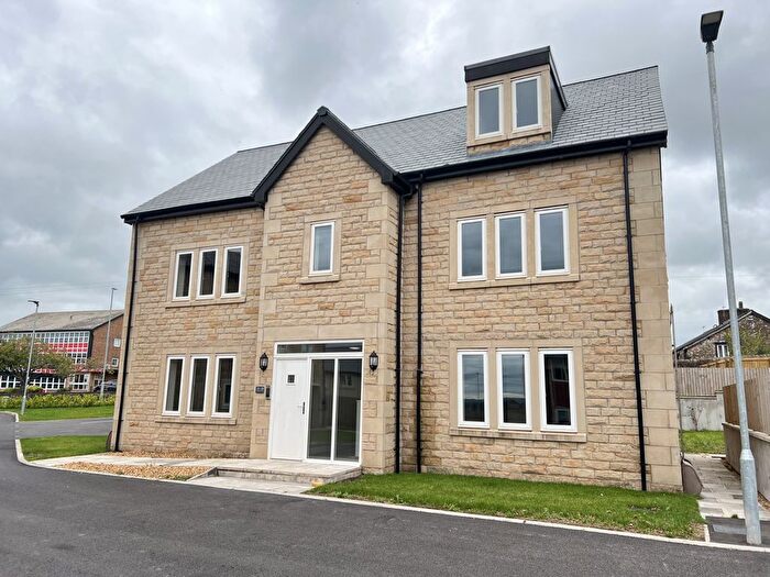 3 Bedroom Flat To Rent In Hall Barn Drive, Longridge, PR3