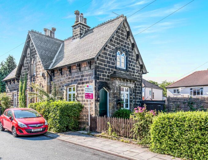 2 Bedroom Cottage To Rent In Alma Cottages, Headingley, Leeds, LS6