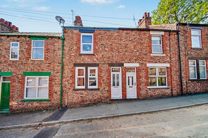 2 Bedroom Terraced House For Sale In Brewster Terrace, Ripon, HG4