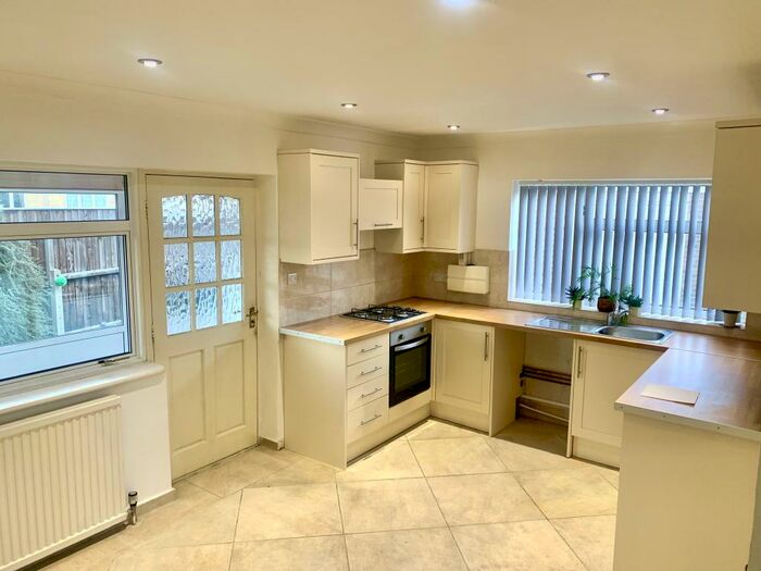 3 Bedroom House To Rent In Richmond Avenue, March, PE15