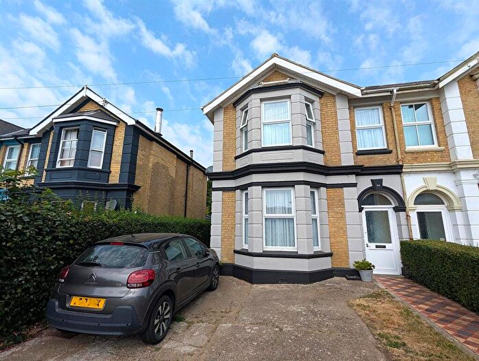 4 Bedroom House For Sale In Wilton Park Road, Shanklin, PO37