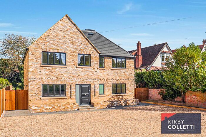 5 Bedroom Detached House For Sale In Hertford Road, Great Amwell, SG12