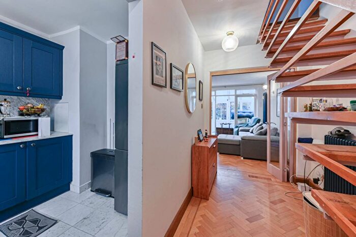 2 Bedroom Terraced House To Rent In Woodbourne Close, Streatham Hill, London, SW16