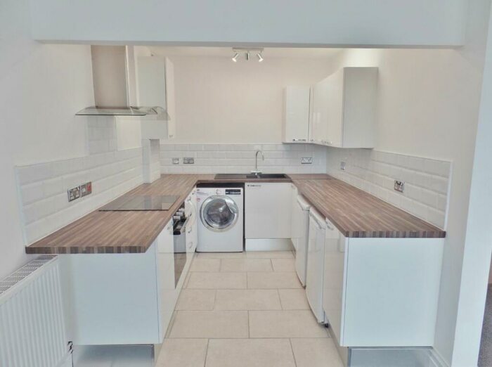 1 Bedroom Flat To Rent In Arabella Street, Roath, Cardiff, CF24