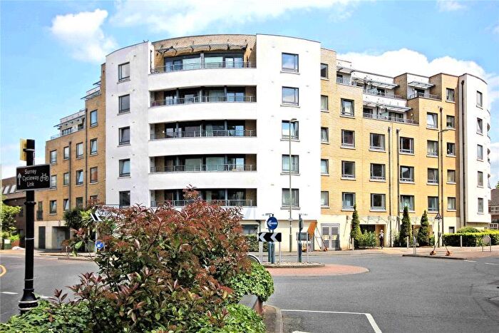 2 Bedroom Apartment To Rent In Woking, Surreym, GU21