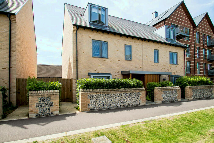 3 Bedroom House To Rent In Consort Avenue, Trumpington, CB2