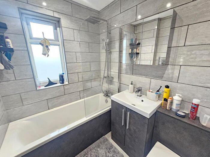 3 Bedroom House To Rent In Rampart Road, Southampton, SO18