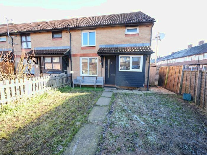 1 Bedroom Terraced House To Rent In Hensworth Road, Ashford, TW15