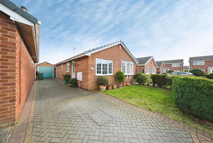 2 Bedroom Bungalow For Sale In Sandycliffe Close, Forest Town, Mansfield, Nottinghamshire, NG19