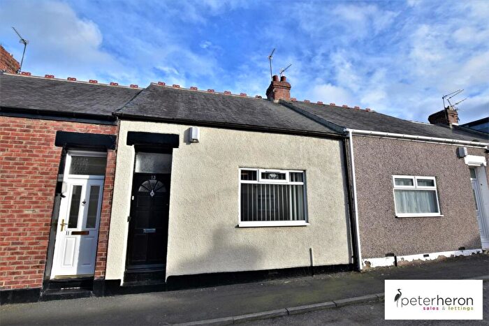 2 Bedroom Cottage For Sale In Tanfield Street, Pallion, Sunderland, SR4