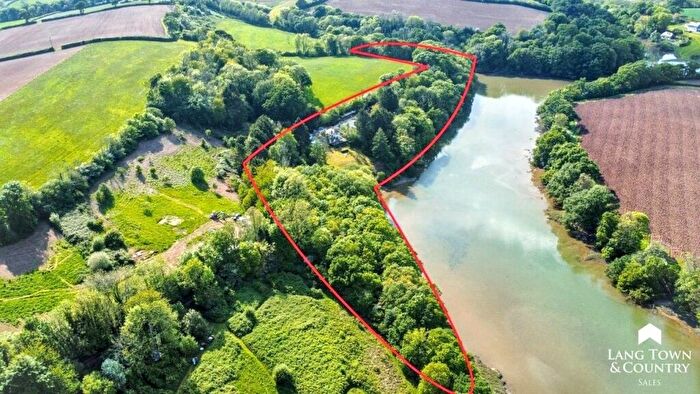 6 Bedroom Detached House For Sale In Moditonham, Saltash, Cornwall, PL12