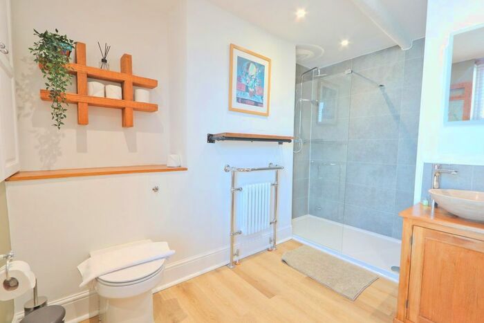 3 Bedroom Flat To Rent In Sydenham Road, Knowle, Bristol, BS4