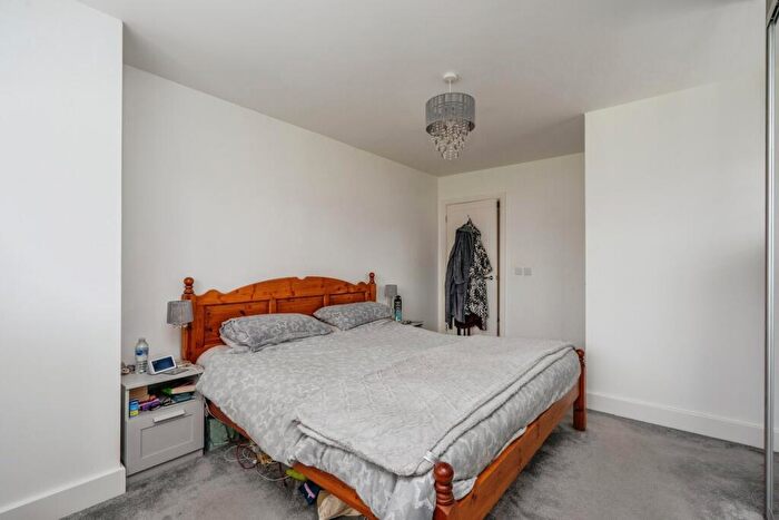4 Bedroom Detached House For Sale In Hudson Gardens, Waterlooville, Hampshire, PO8