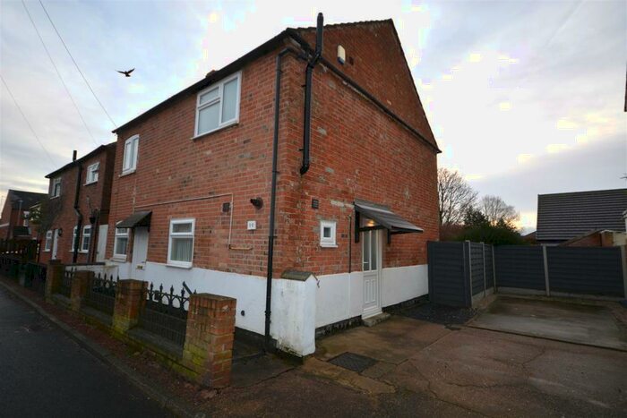3 Bedroom Semi-Detached House To Rent In East Street, Gotham, Nottingham, NG11