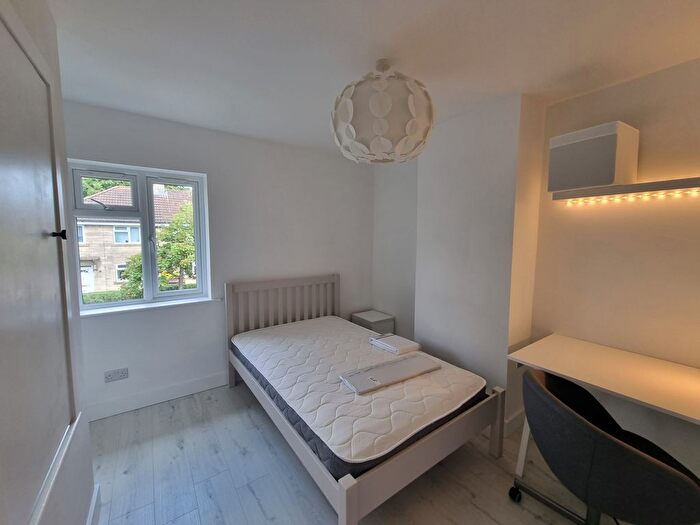 5 Bedroom Semi-Detached House To Rent In Wansdyke Road, Odd Down, Bath, Bath, BA2