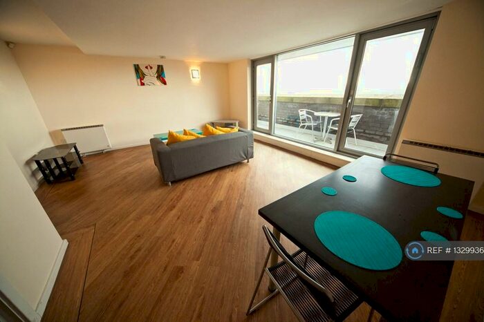 2 Bedroom Flat To Rent In Centenary Mill Court, Preston, PR1