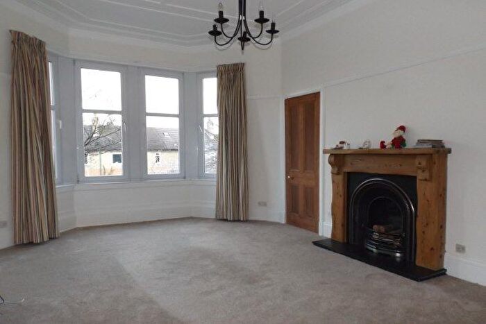 1 Bedroom Flat To Rent In Beechwood Drive, Glasgow, G11