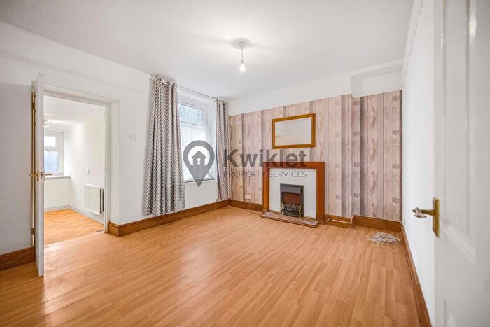 3 Bedroom Terraced House To Rent In William Street, Cilvyndd, Pontypridd, CF37