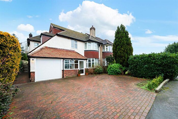 5 Bedroom Semi Detached House For Sale In Copley Way, Tadworth, KT20