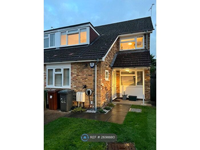 4 Bedroom Semi Detached House To Rent In Woodfield Road, Radlett, WD7