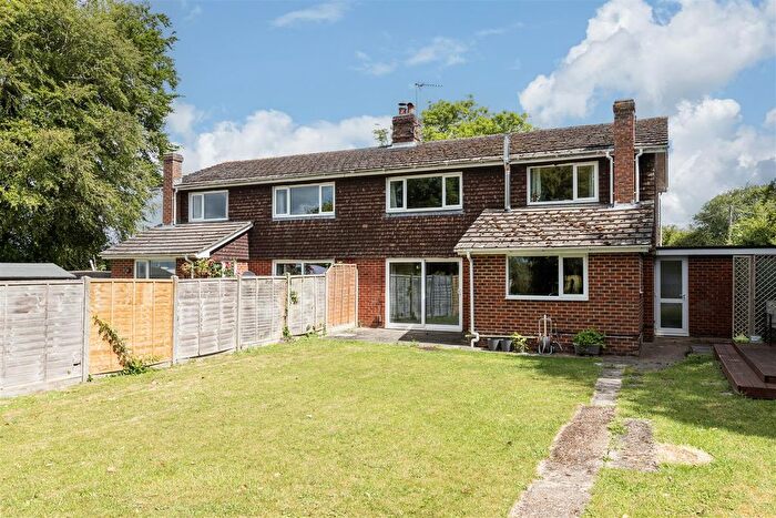 4 Bedroom Semi-Detached House For Sale In Dauntsey Bridge, Weyhill, Andover, SP11