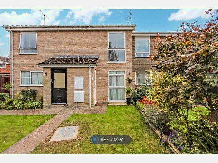 2 Bedroom Maisonette To Rent In Oxburgh Close, Eastleigh, SO50