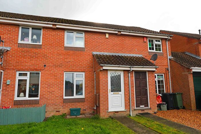 2 Bedroom Terraced House To Rent In Staples Close, Clevedon, BS21
