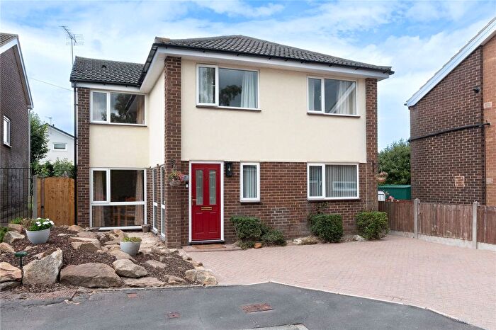 4 Bedroom Detached House For Sale In Holt Park Vale, Leeds, West Yorkshire, LS16