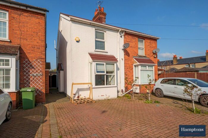 2 Bedroom Semi-Detached House To Rent In Lower Court Road, Epsom, KT19