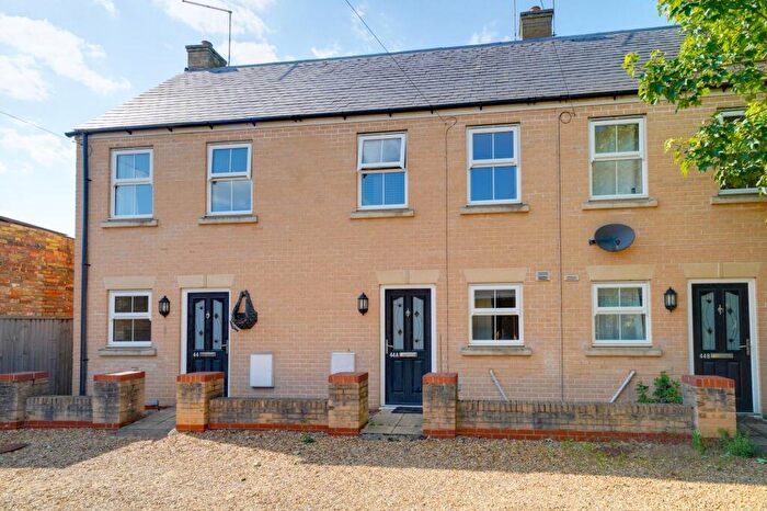 3 Bedroom Terraced House To Rent In Whytefield Road, Ramsey, PE26