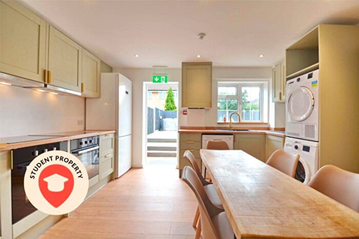 6 Bedroom Semi Detached House To Rent In Homeleaze Road, Southmead, Bristol, Bristol, BS10